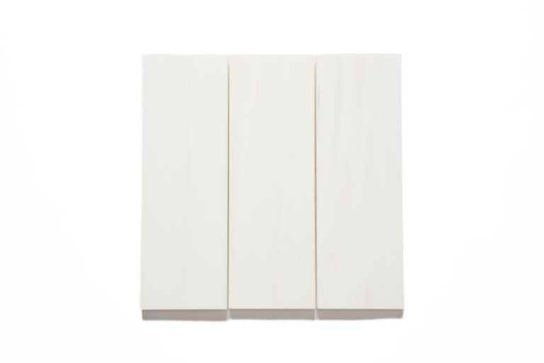 Bianco Dolomite, Honed