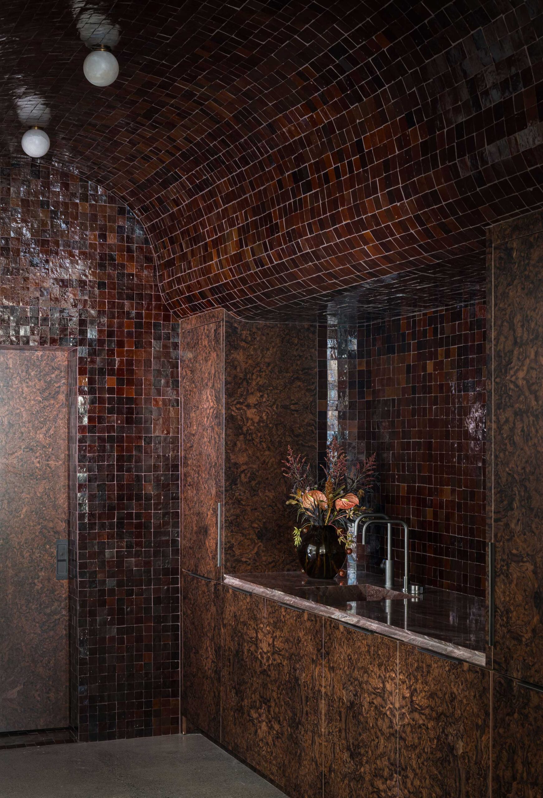 Brunello Quartzite Countertop   Hommeboys  Showroom Sonoma (2)