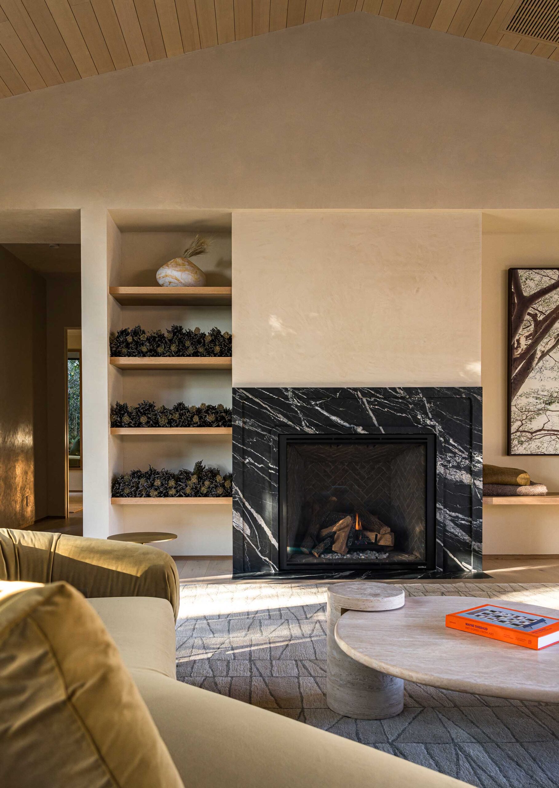 Marine Black Phyllite Living Room Fireplace   Ridge Valley Project (1)