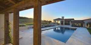 Robinson Home 48